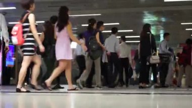 Bitirim Singapur metro istasyonu