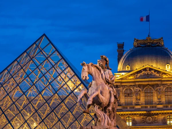 Paris França Dezembro 2018 Museu Louvre Paris Museu Mais Visite — Fotografia de Stock