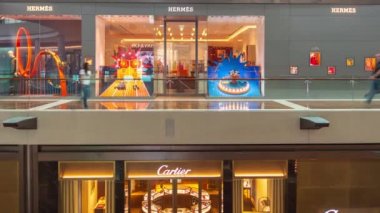 Singapore City, Singapur - 10 Aralık 1018: Marina Bay Sands Singapur, Shoppes