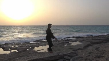 Tai Chi master sahilde