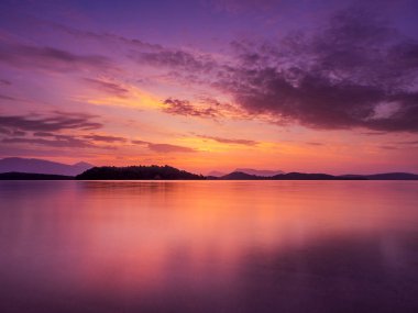 Lefkas Ionian Nidri bay Sunrise Adası Yunanistan