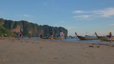 Ao Nang Krabi 'de gün batımı Tayland