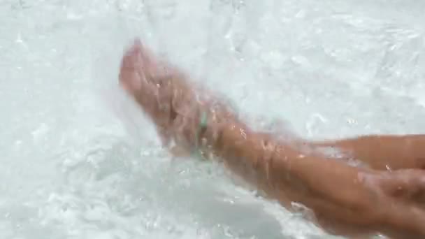 Close Woman Legs Swimming Pool — Stock Video