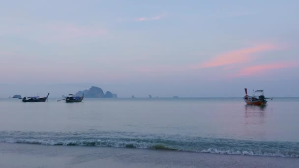 Bateau Longue Queue Traditionnel Thaïlande — Video