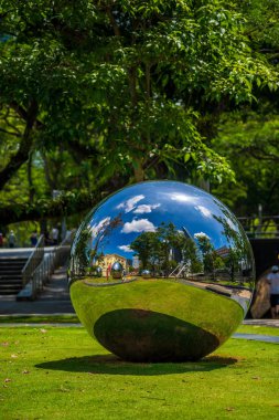 Dev ayna küre top Singapur City 