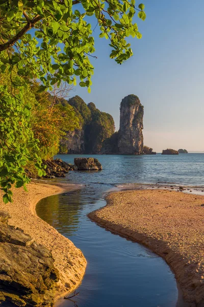 Sunset in Ao Nang Krabi province — Stock Photo, Image