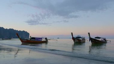 Sunset Beach deki Ao Nang Krabi Thailand