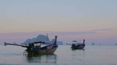 Sunset Beach deki Ao Nang Krabi Thailand