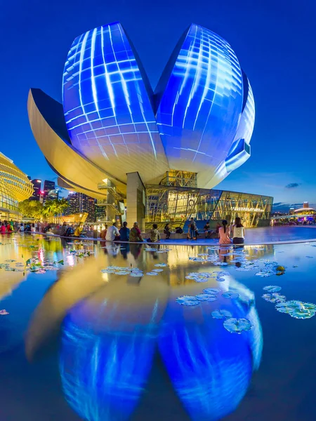 Salida del sol en el Museo de Arte y Escena de la ciudad de Singapur — Foto de Stock