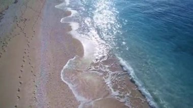 Yunanistan 'daki Lefkas adasının drone görünümü