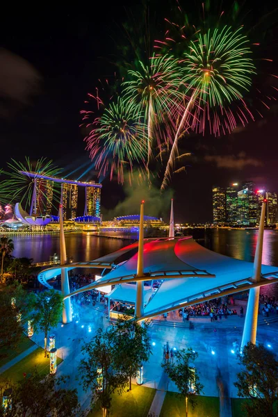 Προβολή στο Singapore City Skyline — Φωτογραφία Αρχείου