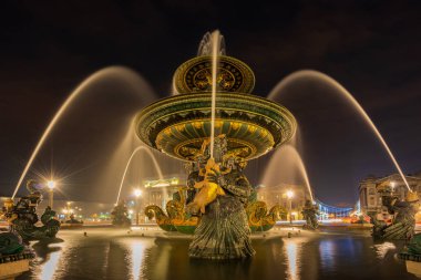 Fontaine Place de la Concorde, Paris Fransa 