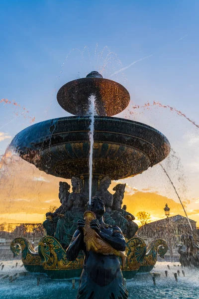 Fontaine Place de la Concorde a Parigi Francia — Foto Stock