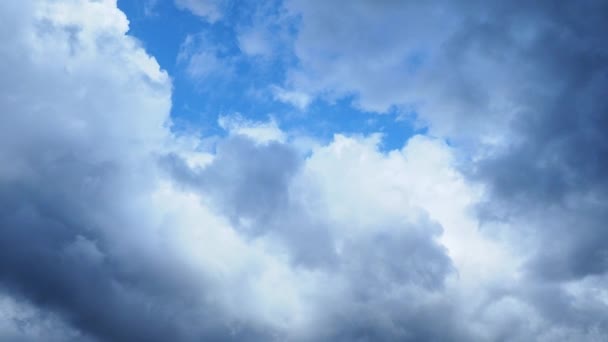 Eine Launische Wolkenlandschaft Zeitraffer — Stockvideo