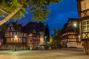 Strasbourg geceleri Fransa