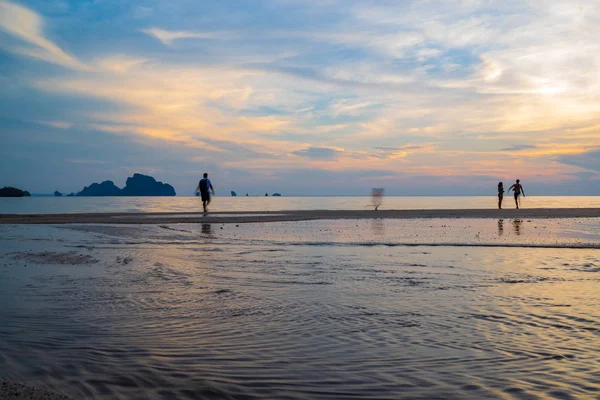 Günbatımı Ao Nang Krabi il — Stok fotoğraf