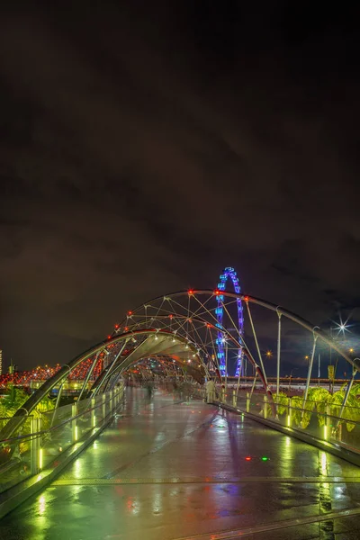 Мост Хеликс в центре Сингапура — стоковое фото