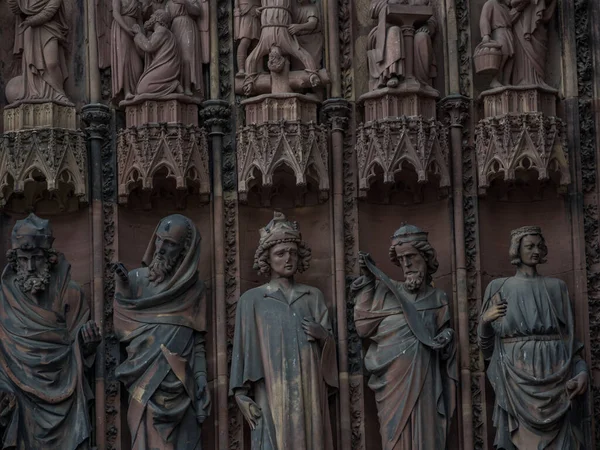 Fuori Dalla Cattedrale Notre Dane Strasbourg Alsazia Francia — Foto Stock