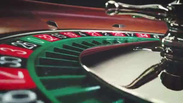 Roulette Bord Slow Motion Närbild Kasinot Selective Focus — Stockvideo