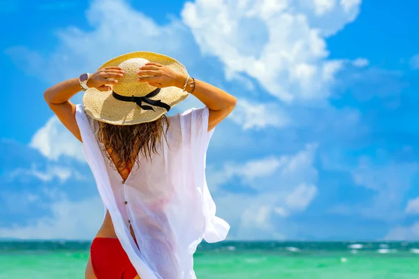 Hermosa Mujer Playa Tailandia — Foto de Stock