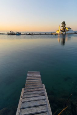 Yunanistan 'daki Corfu Adası Vlacherna Manastırı