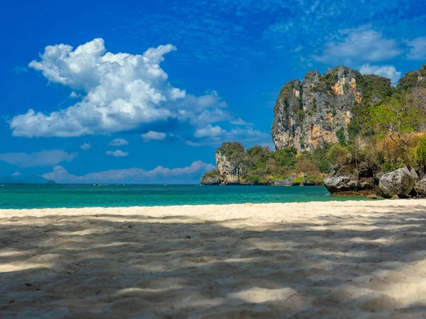 Τροπική Παραλία Του Nang Krabi Ταϊλάνδη — Φωτογραφία Αρχείου
