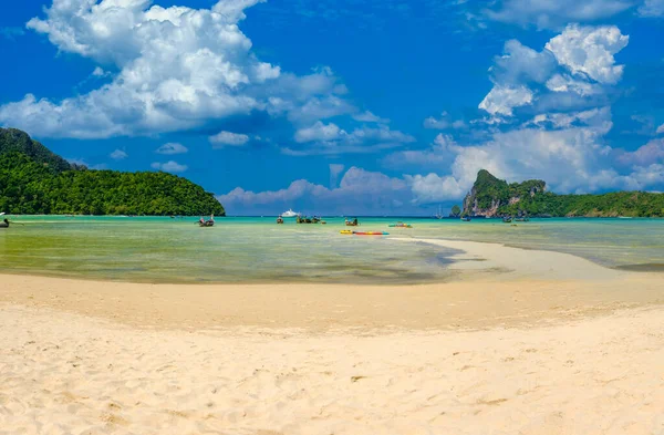 Phi Phi Don Plaży Krabi Tajlandii — Zdjęcie stockowe