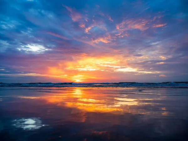 Sonnenuntergang Kuta Strand Auf Bali Indonesien — Stockfoto