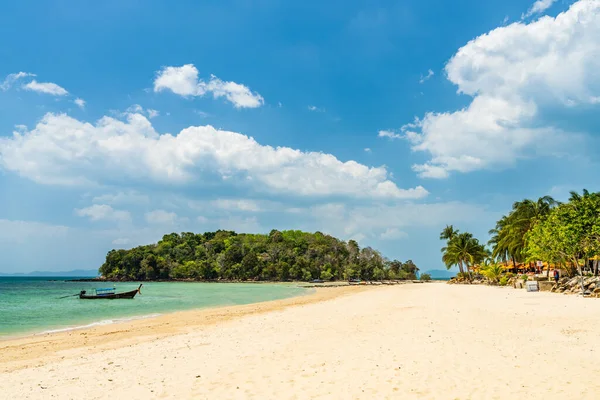 Menakjubkan Eksotis Pemandangan Pantai Tropis — Stok Foto