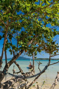 Tayland 'daki Phuket Adası' ndaki Rawai plajı.