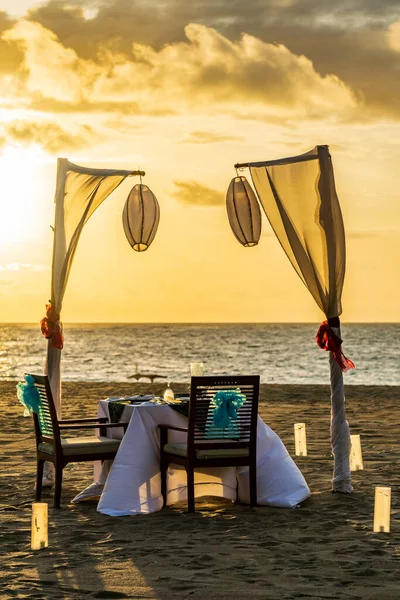 Mesa Cena Playa Bali Indonesia —  Fotos de Stock