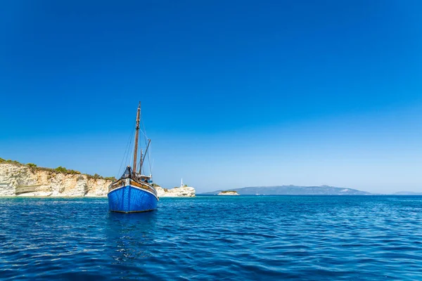 Barca Vela Mare Nell Isola Meganisi — Foto Stock