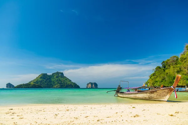 Tropisk Strand Poda Krabi Thailand — Stockfoto