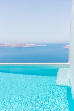 Yunanistan 'ın Santorini adasında lüks yüzme havuzu