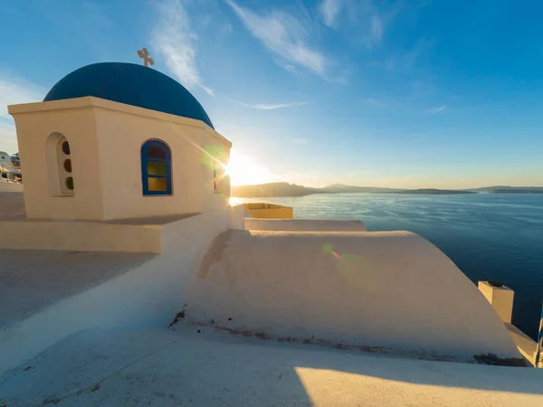 Εκκλησία Στην Οία Σαντορίνης Στην Ελλάδα — Φωτογραφία Αρχείου