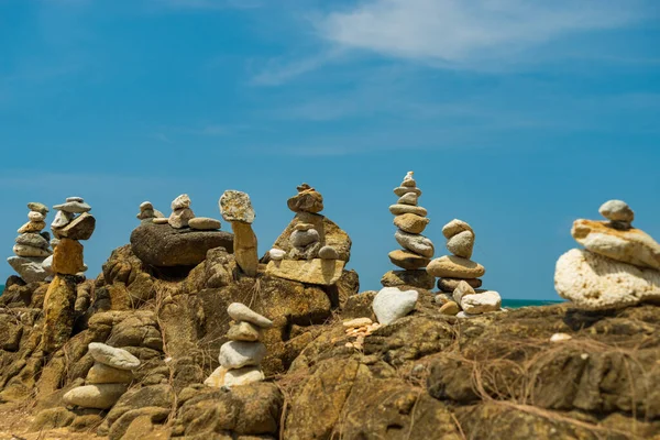 Zrównoważone Kamienie Plaży Parku Narodowym Lak Lam Tajlandia — Zdjęcie stockowe