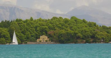 Yunanistan 'ın Lefkas adasında Nidri Körfezi