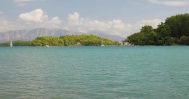 Yunanistan 'ın Lefkas adasında Nidri Körfezi