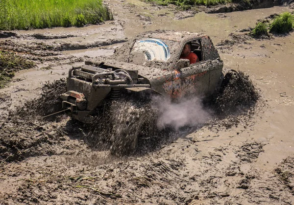 Somogybabod, Macaristan - Haziran 08: Somogybabod kapalı yol Festivali 08 Haziran 2018 Somogybabod, Macaristan