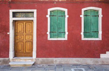 Akdeniz, Burano, İtalya 'da renkli bir ev