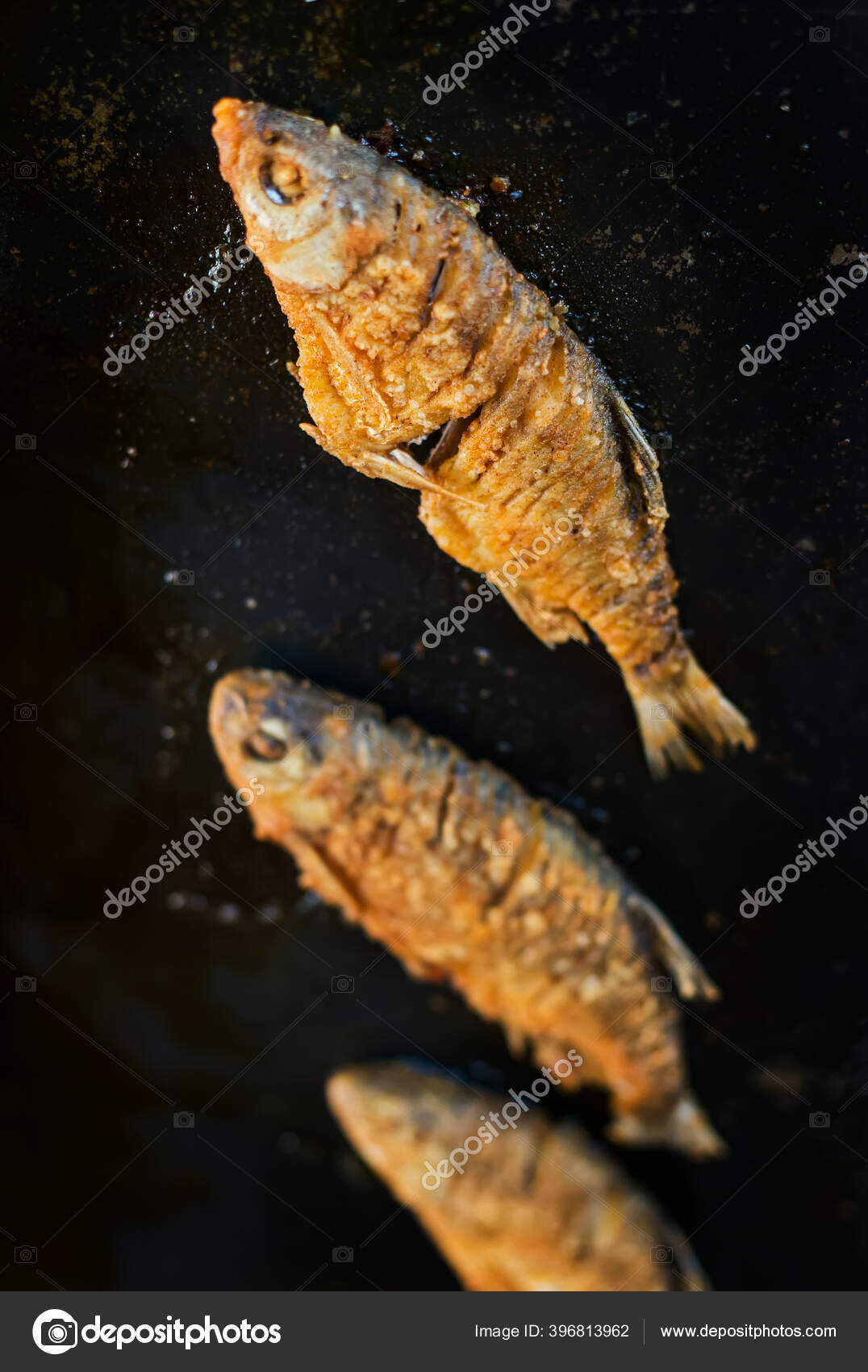 Oil Fried Fish Plate Stock Photo by ©joruba75 396813962