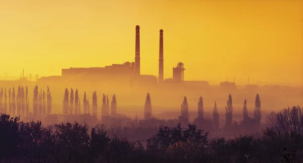 Centrale Électrique Avec Cheminée Fumeur — Photo