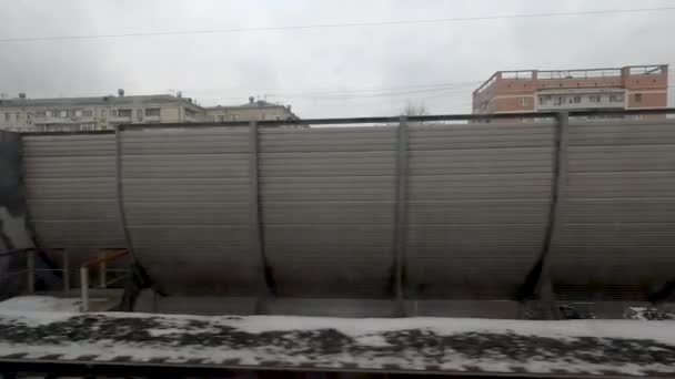 View on Moskva river from metro train window — Stock Video