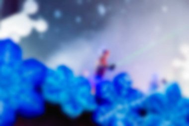 İnsanların dj konserinde arka plan bulanıklık