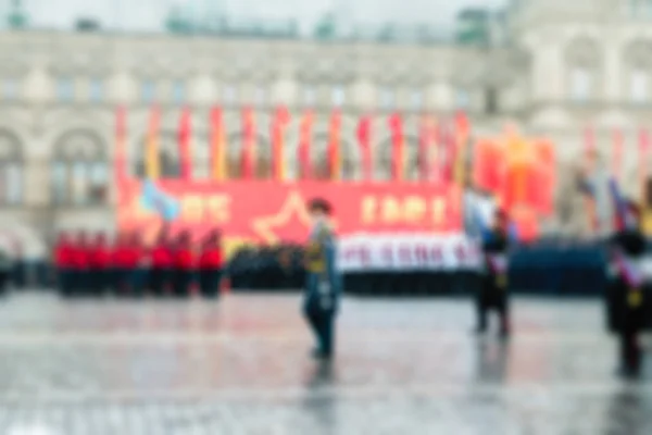 Parade auf dem Roten Platz in Moskau verschwimmt Hintergrund — Stockfoto