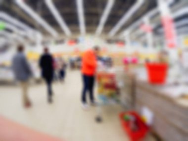 İnsanlar alışveriş mağazası temada arka plan bulanıklık