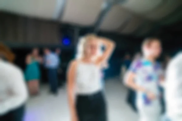 Folk dansar oskärpa bakgrund — Stockfoto
