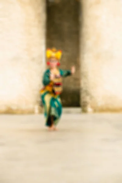 Traditionele Bali dans achtergrond wazig — Stockfoto