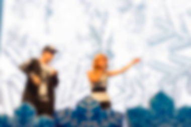 İnsanların dj konserinde arka plan bulanıklık