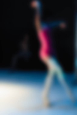 Çağdaş dans performans bokeh arka plan bulanıklık